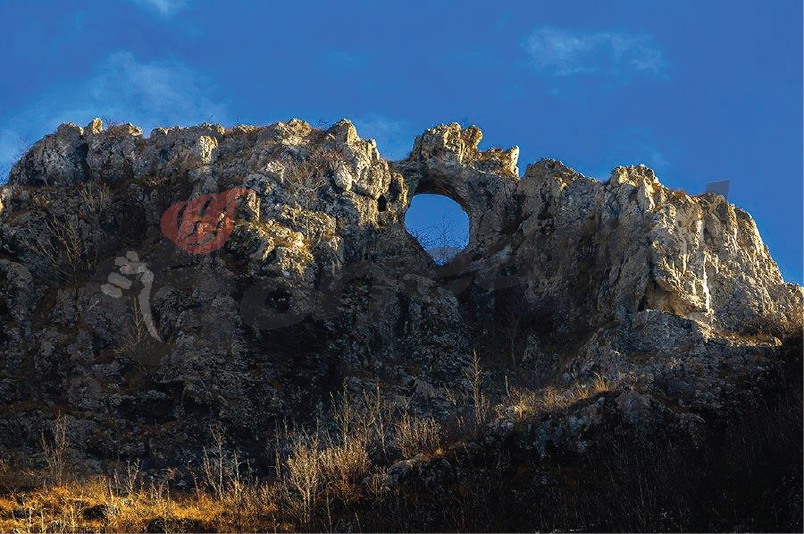 Un nou traseu turistic, marcat de salvamontiştii gorjeni