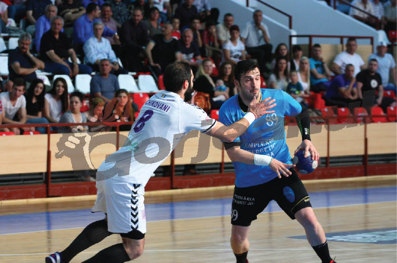 Reunire și pentru handbaliști