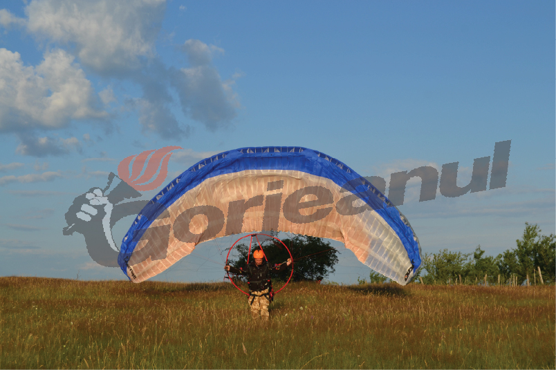 Un petic de cer / Cupa Aeronautică Air Wolf a ajuns la ediţia a doua