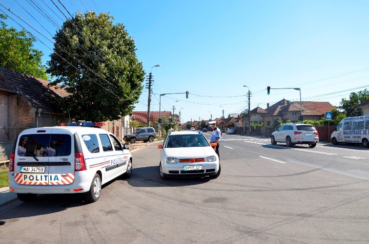 Bunuri în valoare de 25.000 de lei, confiscate de oamenii legii