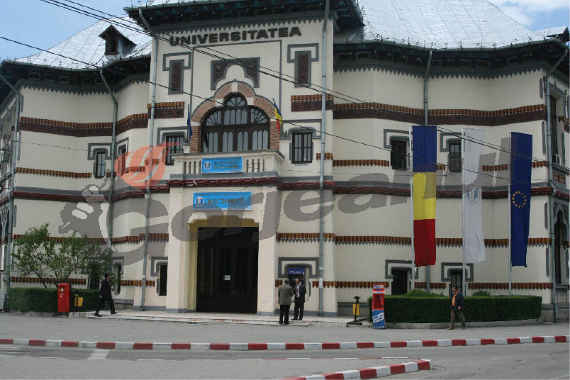 Zeci de studenţi premiaţi în cadrul proiectului „Acum facem practică”