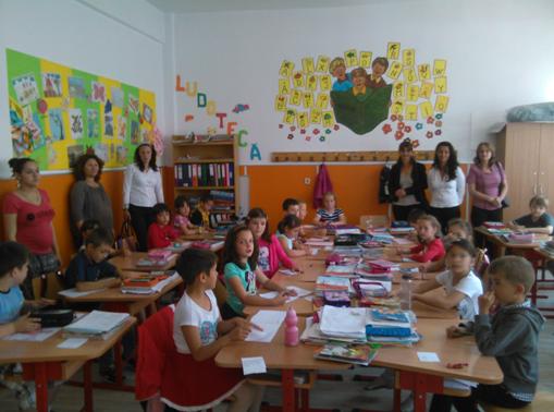 Azi studenţi la UCB, mâine dascăli într-o şcoală