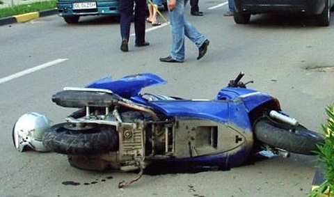 Motociclist accidentat grav la Polovragi