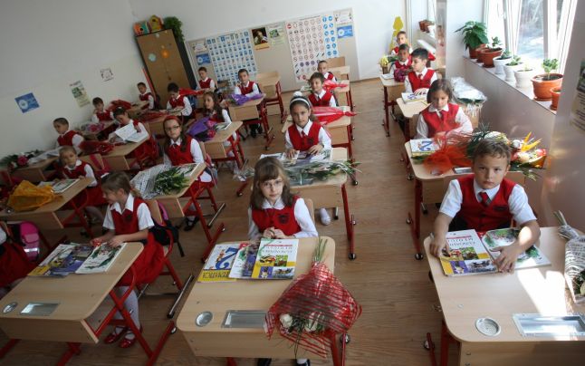 A fost aprobat calendarul anului şcolar 2015-2016