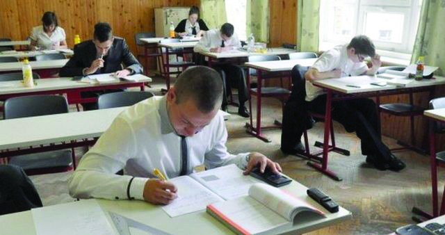 Prima probă scrisă a Bacalaureatului de toamnă, lipsită de incidente în Gorj