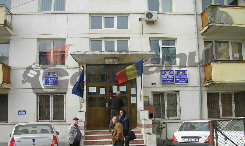 2.775 de gorjeni au popriri pe pensii