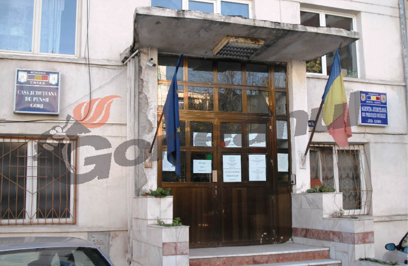 Cinci mii de cereri, prelucrate de salariaţii CJP Gorj