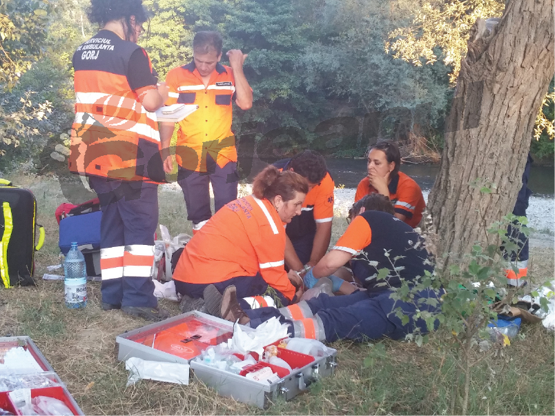 Băiatul înecat la Vladimir, resuscitat de un poliţist