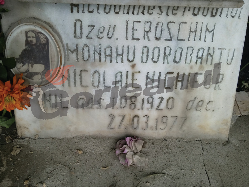 Rămășițele unui preot, căutate degeaba în mormânt