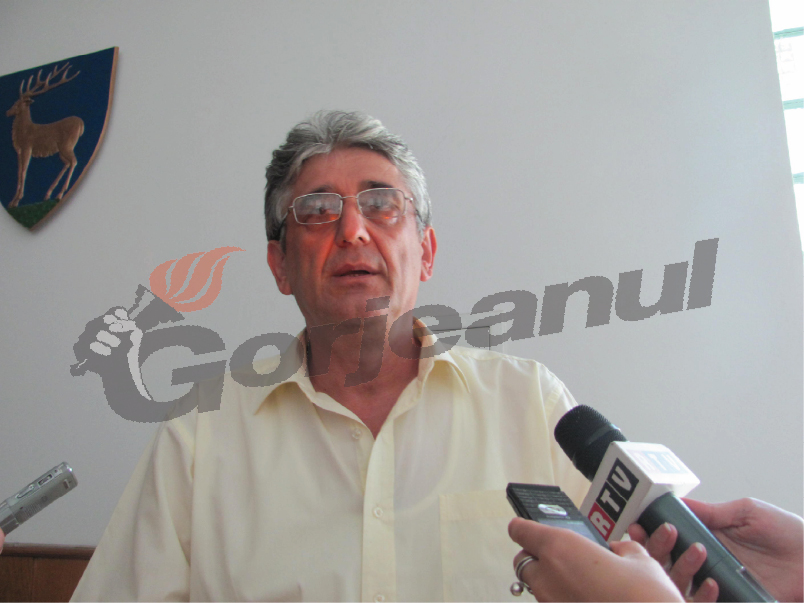 Sanitas caută soluţii pentru angajaţii din Direcţia de Sănătate Publică