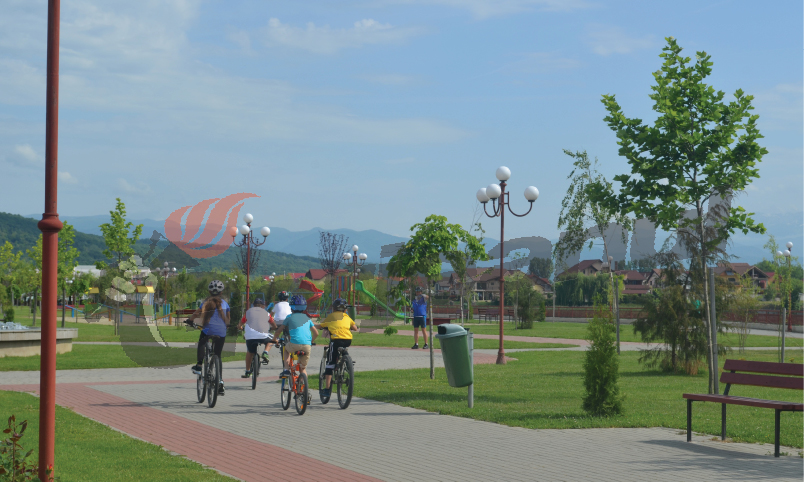 O sută de biciclişti vor pedala în Parcul Central pentru mediu