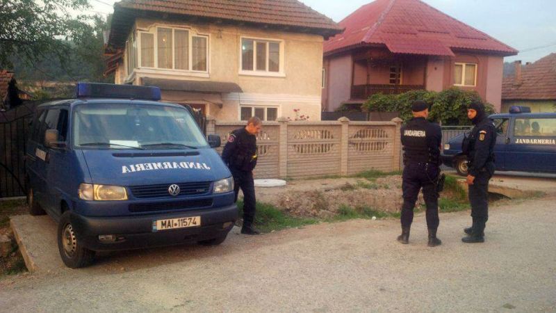 Mandate prelungite pentru polițiștii din “Mafia Cărbunelui”