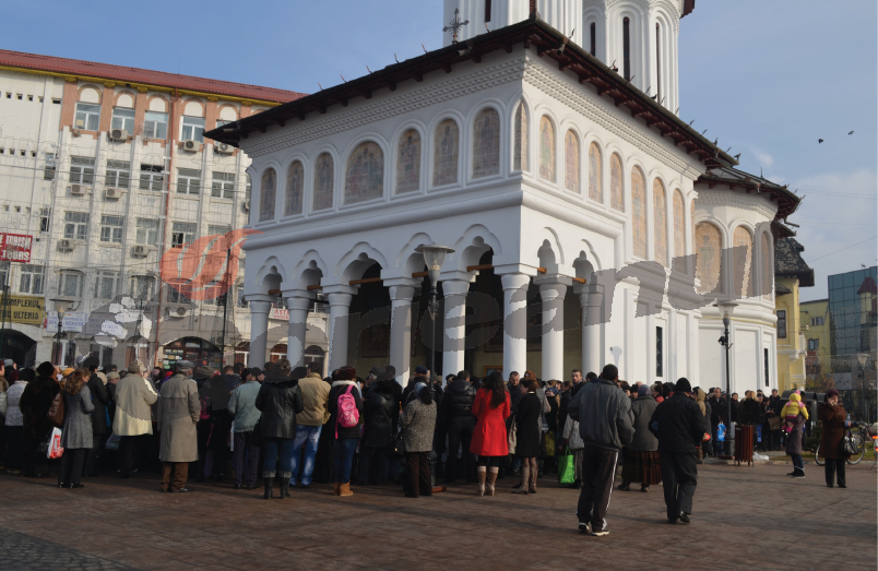 Peste 9.000 de gorjeni, sărbătoriţi de Sfântul Dumitru