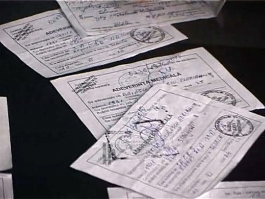 Adeverinţe medicale, doar pentru copiii care intră într-un nou ciclu de învăţământ