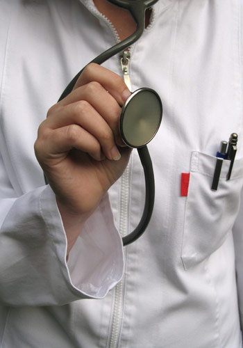 Se caută asistent medical la Godineşti