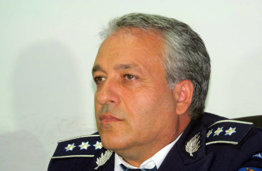 Polițiști acuzați de aranjarea unui concurs