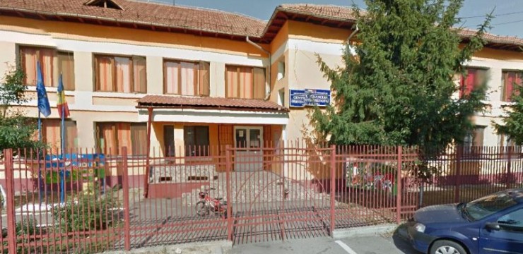 Se caută îngrijitor la o grădiniţă