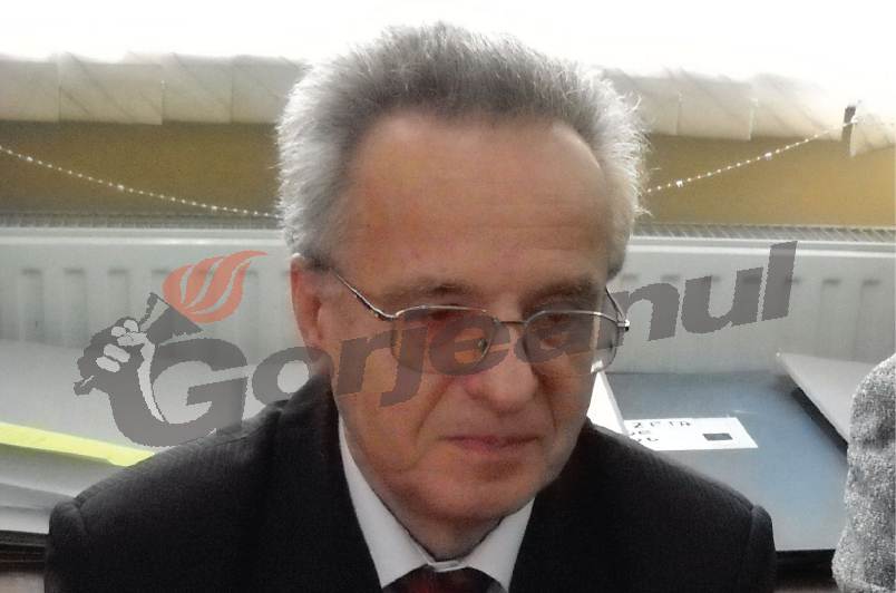 Lumina, şi Adevărul, şi Viaţa – Domnul dr. Ion Mocioi, brâncuşiolog: “Mai întâi, am scris cartea «Ansamblul sculptural de la Târgu-Jiu», care mi-a apărut în 1971, adică, exact acum 45 de ani”