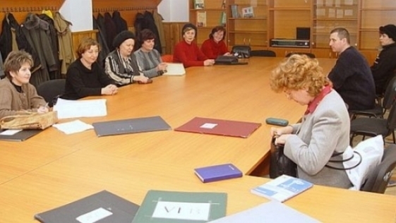 IŞJ Gorj are 296 de metodişti