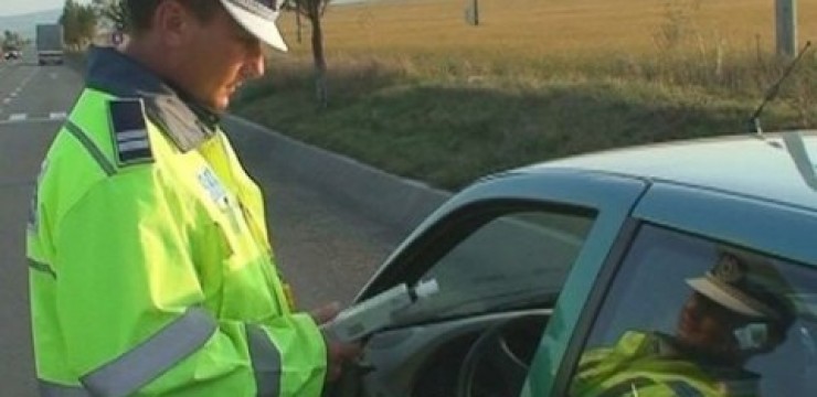 Şoferi sancţionaţi după ce au fost prinşi beţi la volan