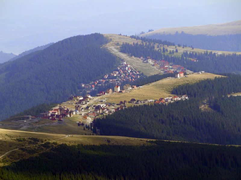 Turişti mai mulţi pentru judeţul nostru