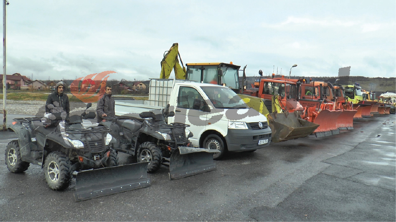 Autorităţile din Târgu-Jiu, pregătite de venirea zăpezii