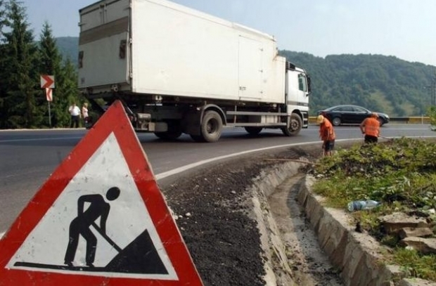 Lucrările în Defileu continuă