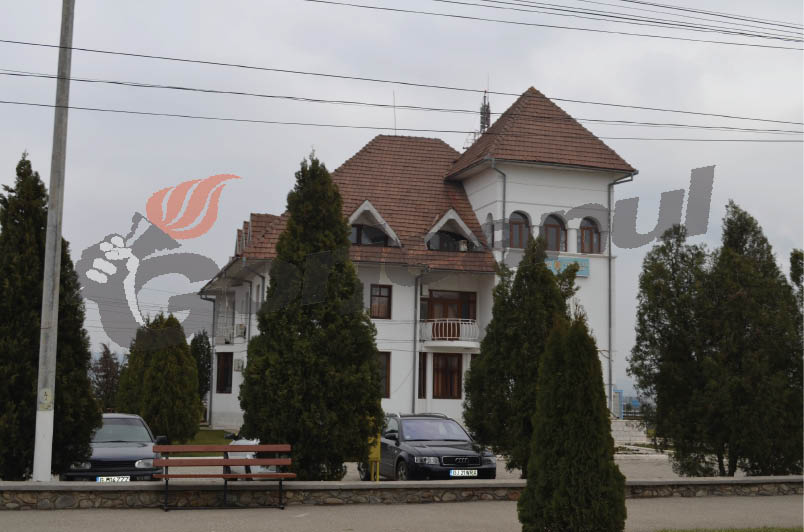 Concursuri pentru primăriile Roşia de Amaradia şi Turceni