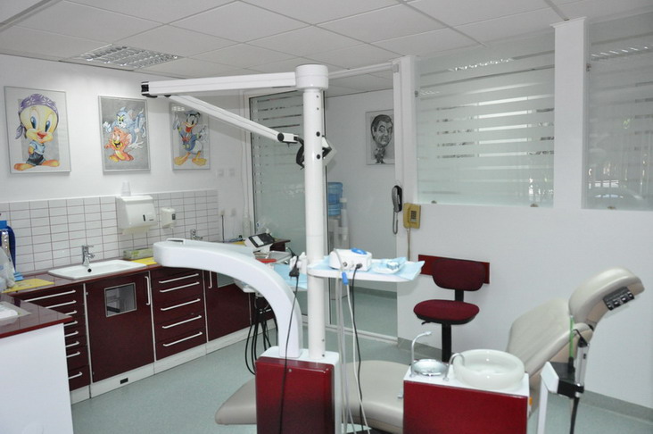 Gorjenii pot beneficia de peste 20 de servicii dentare decontate