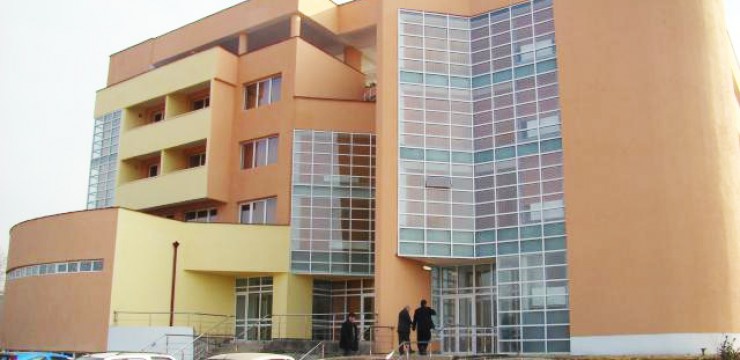 “Autorităţi medicale în dialog cu pacientul cronic”