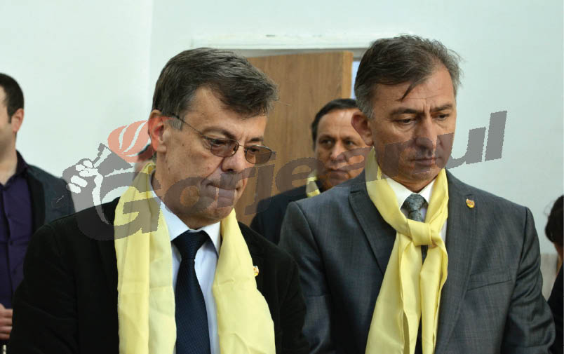 Traseistul Barbu, mai bun pentru PNL decât inculpatul Dian