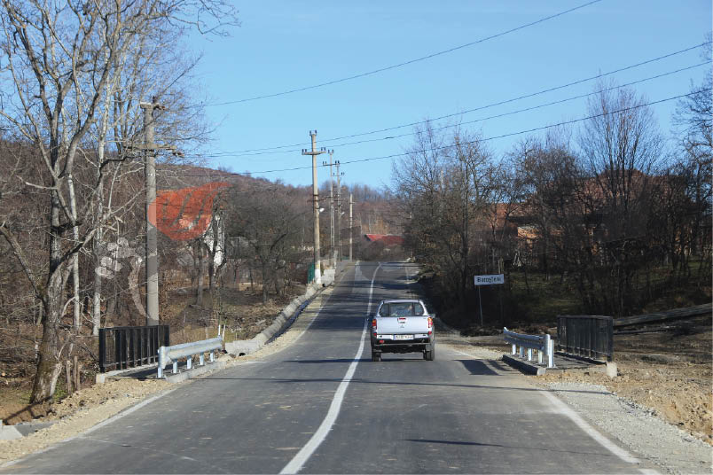 CJ Gorj a finalizat reabilitarea drumului judeţean DJ 672