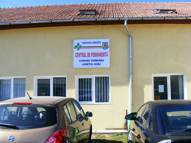 Aproape 3.300 de prezentări la centrele de permanenţă