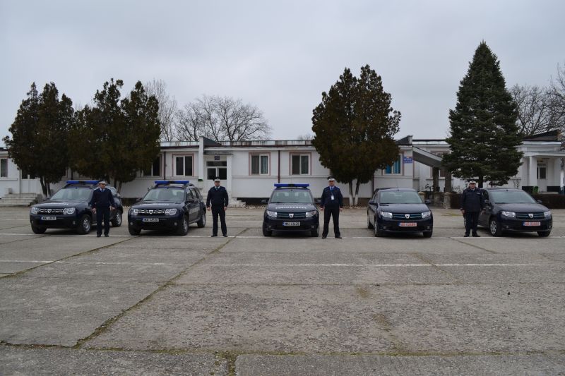 Cinci noi autoturisme, în dotarea Jandarmeriei Gorj