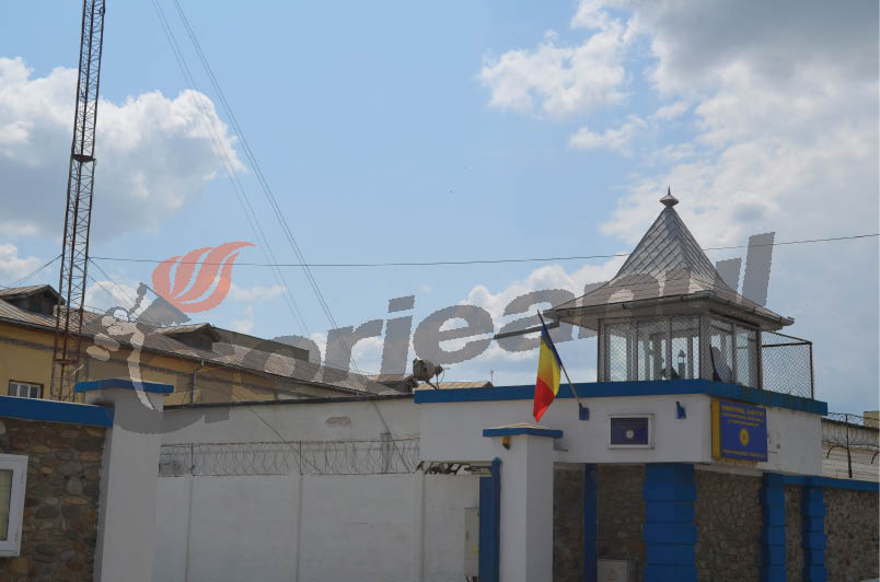 Meniu cu calorii în plus pentru deţinuţi