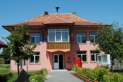 Posturi vacante la Logreşti