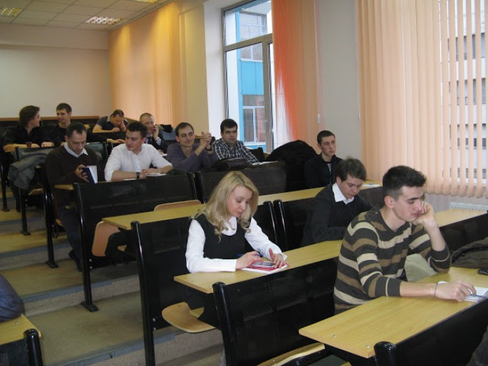 Şcoală de iarnă pentru tineri