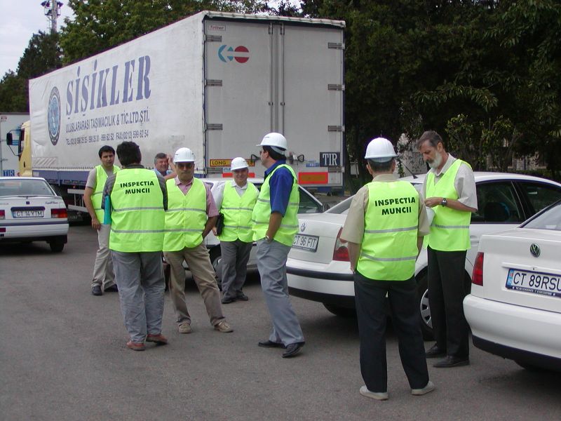 Amenzi de 35.000 de lei pentru patronii din judeţ