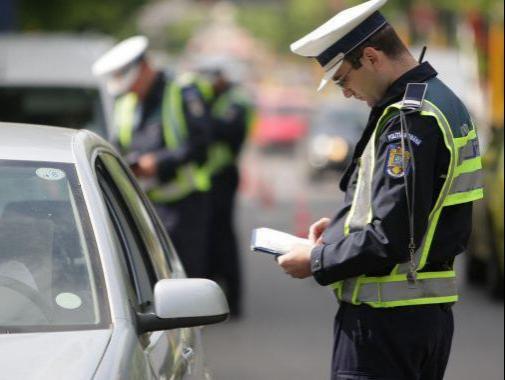 Doljean cu permisul suspendat, prins la volan de polițiștii gorjeni