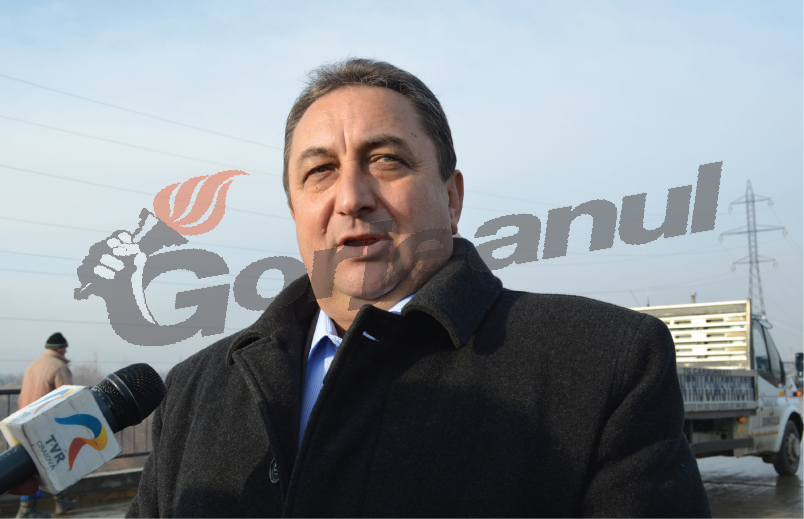 Primarul de Albeni vrea fonduri europene pentru canalizare