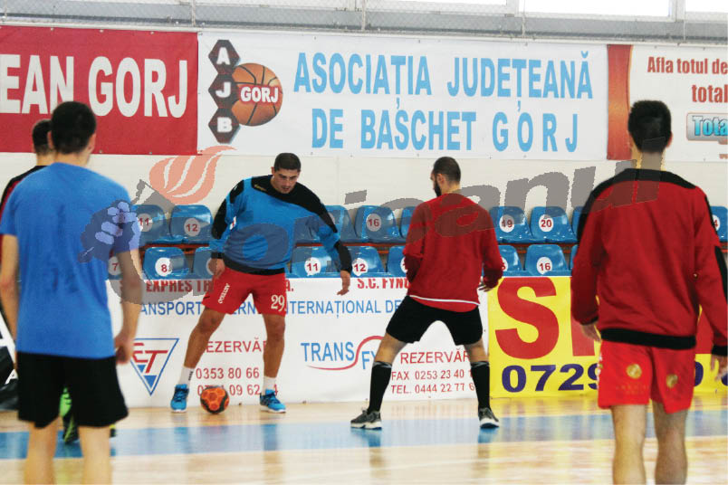 Handbaliștii Energiei, din nou la antrenamente