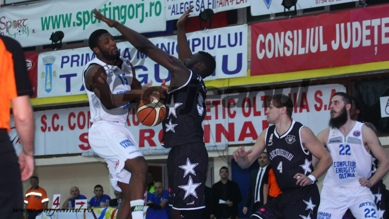 Energia strânge înfrângeri