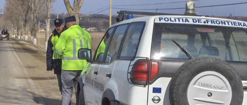 Gorjean prins de poliţiştii mehedinţeni cu cosmetice contrafăcute