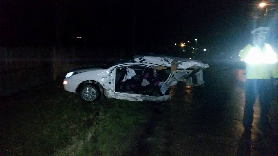 Accident tragic! Tânăr mort la Urdari după ce s-a ciocnit cu autobuzul minerilor