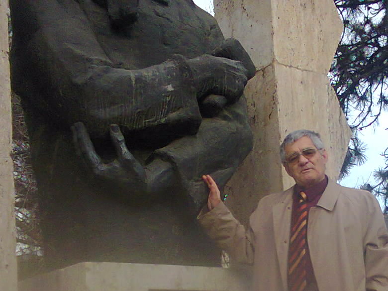 Educaţia…şi Lecţia de viaţă – «Maxime», «cugetări» și «aforisme» într-un dialog imaginar cu CONSTANTIN BRÂNCUȘI – “Artistul trebuie să ştie să scoată la suprafaţă fiinţa din interiorul materiei”