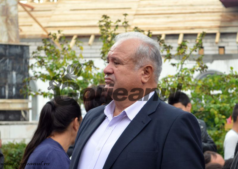 Călinoiu organizează o întâlnire cu primarii pentru salvarea CEO