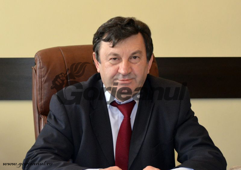 Educaţia…şi Lecţia de viaţă – Interviu cu domnul prof. univ dr. Adrian Gorun, Preşedinte al Senatului Universităţii «Constantin Brâncuşi» din Târgu-Jiu, secretar general al Comisiei Naţionale de Prognoză – “Educaţia naţională este într-o criză prelungită! O criză de valori, de viziune, de ideal, de autoritate şi credibilitate”