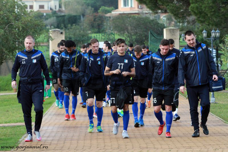 Mesaje pozitive din partea antrenorului pentru jucătorii Pandurilor / Edi Iordănescu: “Eu plec ultimul din corabie!”