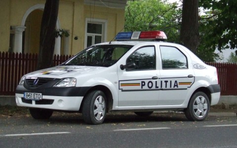 Hoț prins de polițiști