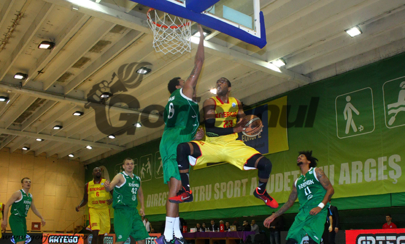 Trupa lui Șapera s-a impus în primul meci al seriei cu Khimik – Energia, în cărți pentru sferturi!